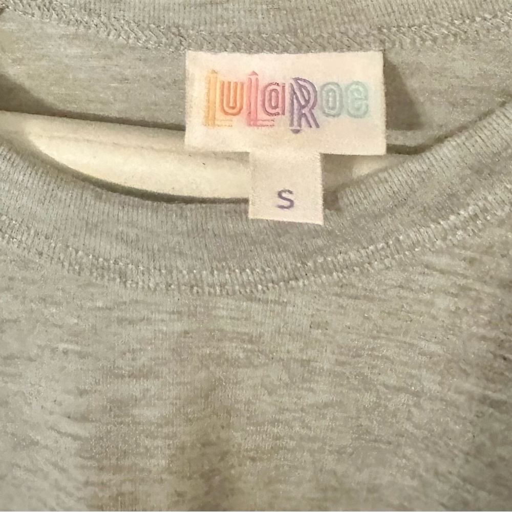 LuLaRoe Randy Baseball Tee Size Small - Picture 4 of 7
